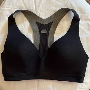 Nike DRi-Fit bra Size M